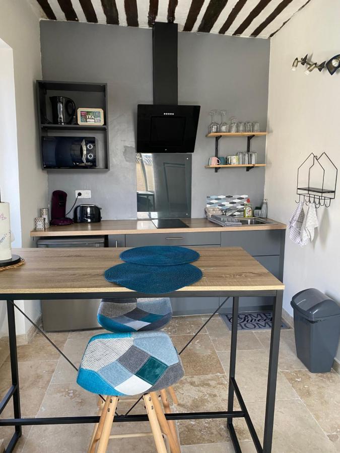 Studio De Charme Le Clos De L'Etang + Place De Parking ลีล-ซูร์-ลา-ซอร์ก ภายนอก รูปภาพ